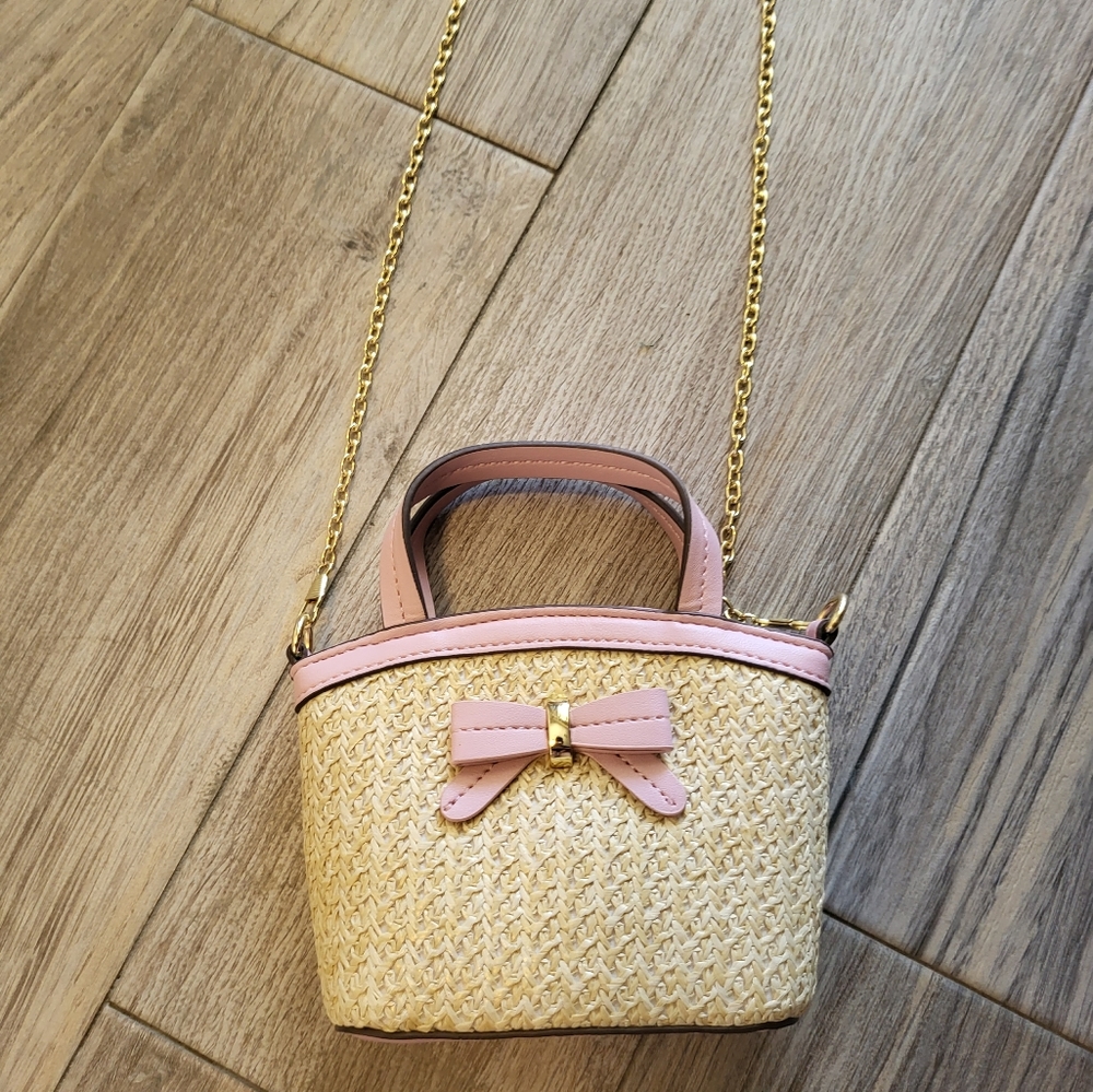 Mini crossbody baby Nanette Lepore pink and rattan with bow detail nwot Barbie - Picture 5 of 10